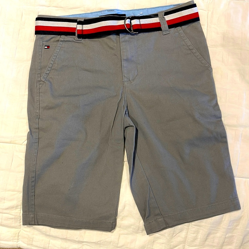 Boys Tommy Hilfiger Dress Shorts & belt NWT